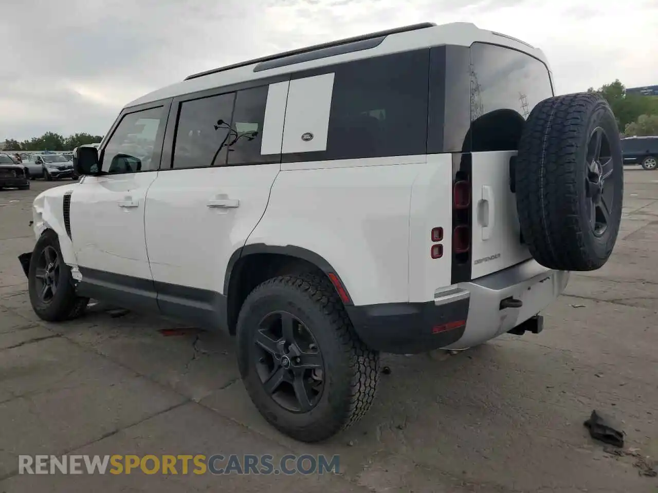 2 Photograph of a damaged car SALEJ7EX2P2205344 LAND ROVER DEFENDER 2023