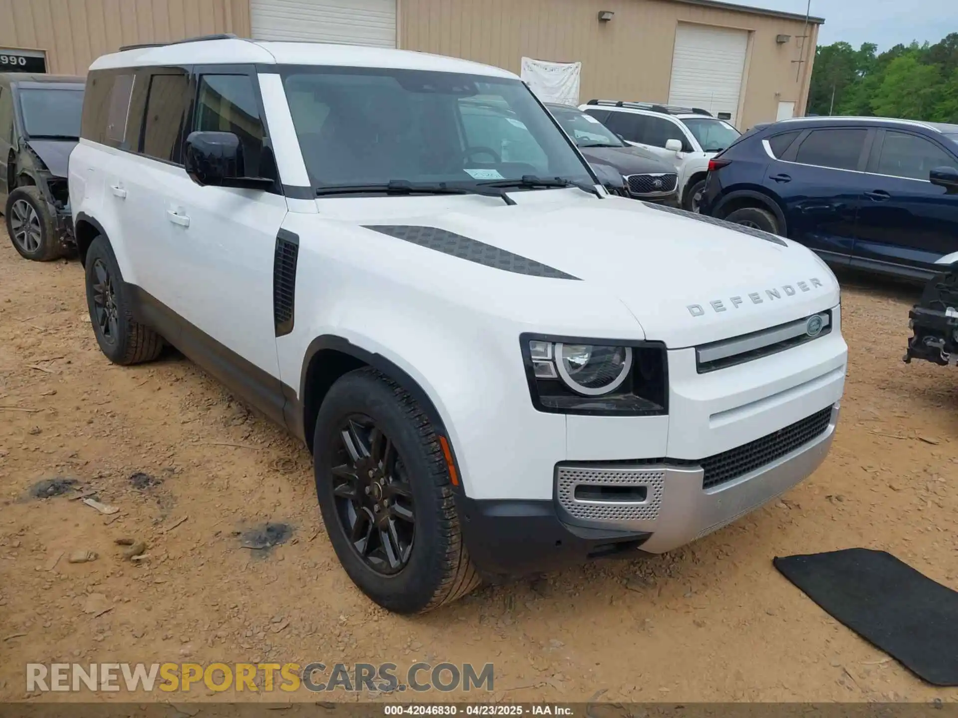 1 Photograph of a damaged car SALEJFEUXP2221744 LAND ROVER DEFENDER 2023