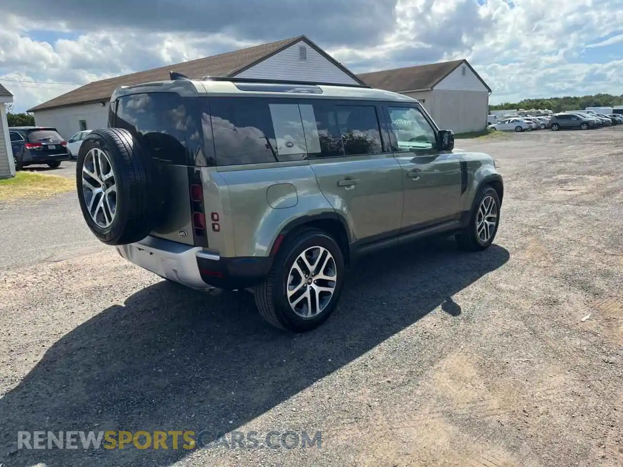 3 Photograph of a damaged car SALEPEEU6P2139440 LAND ROVER DEFENDER 2023