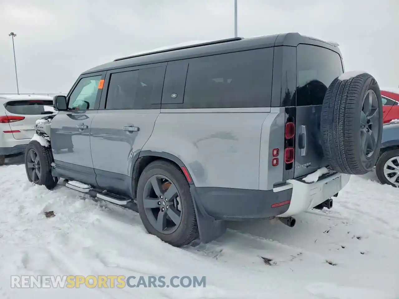 2 Photograph of a damaged car SALEPFEU3P2235841 LAND ROVER DEFENDER 2023