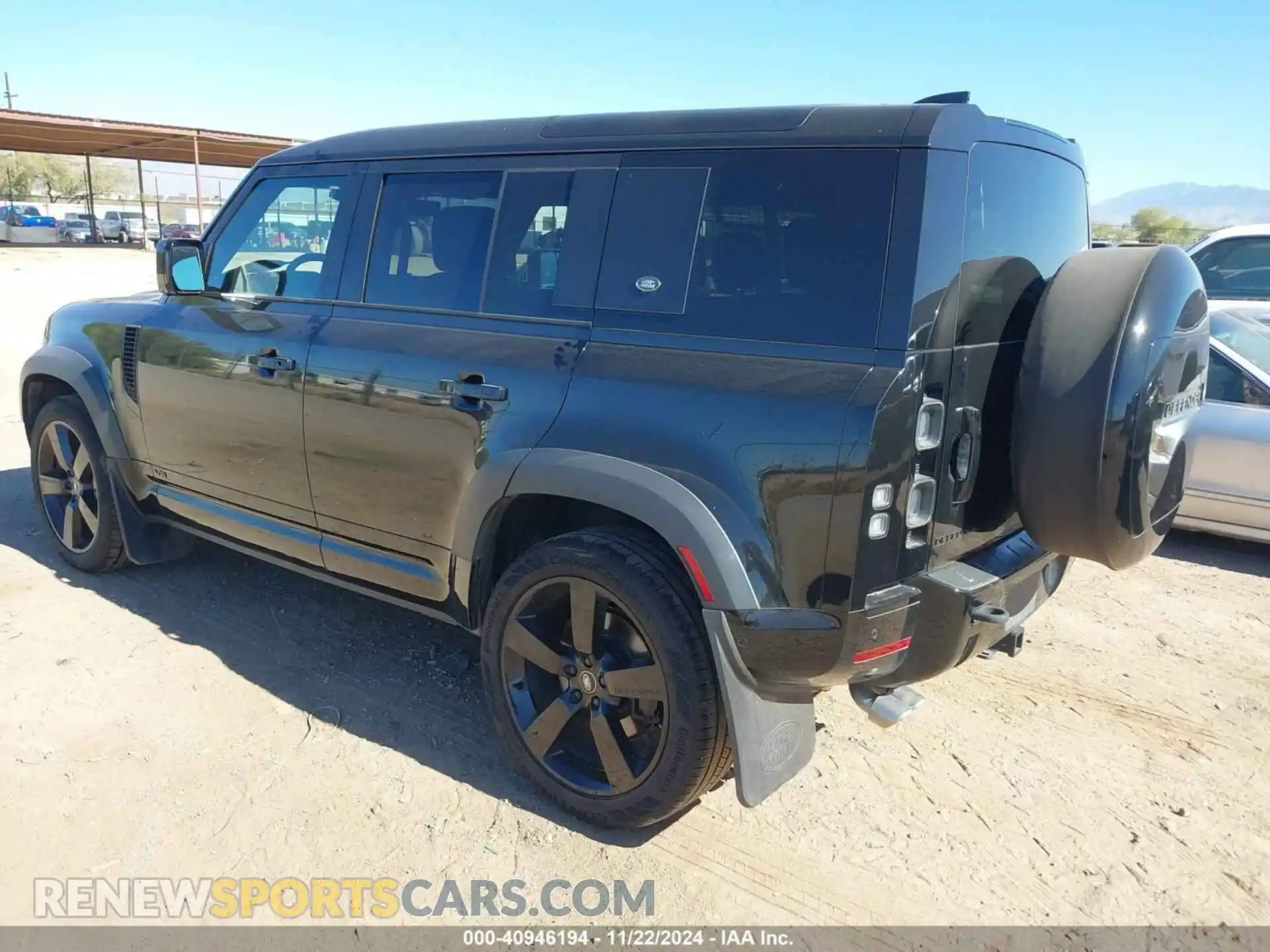 3 Photograph of a damaged car SALEWEEE1P2242664 LAND ROVER DEFENDER 2023