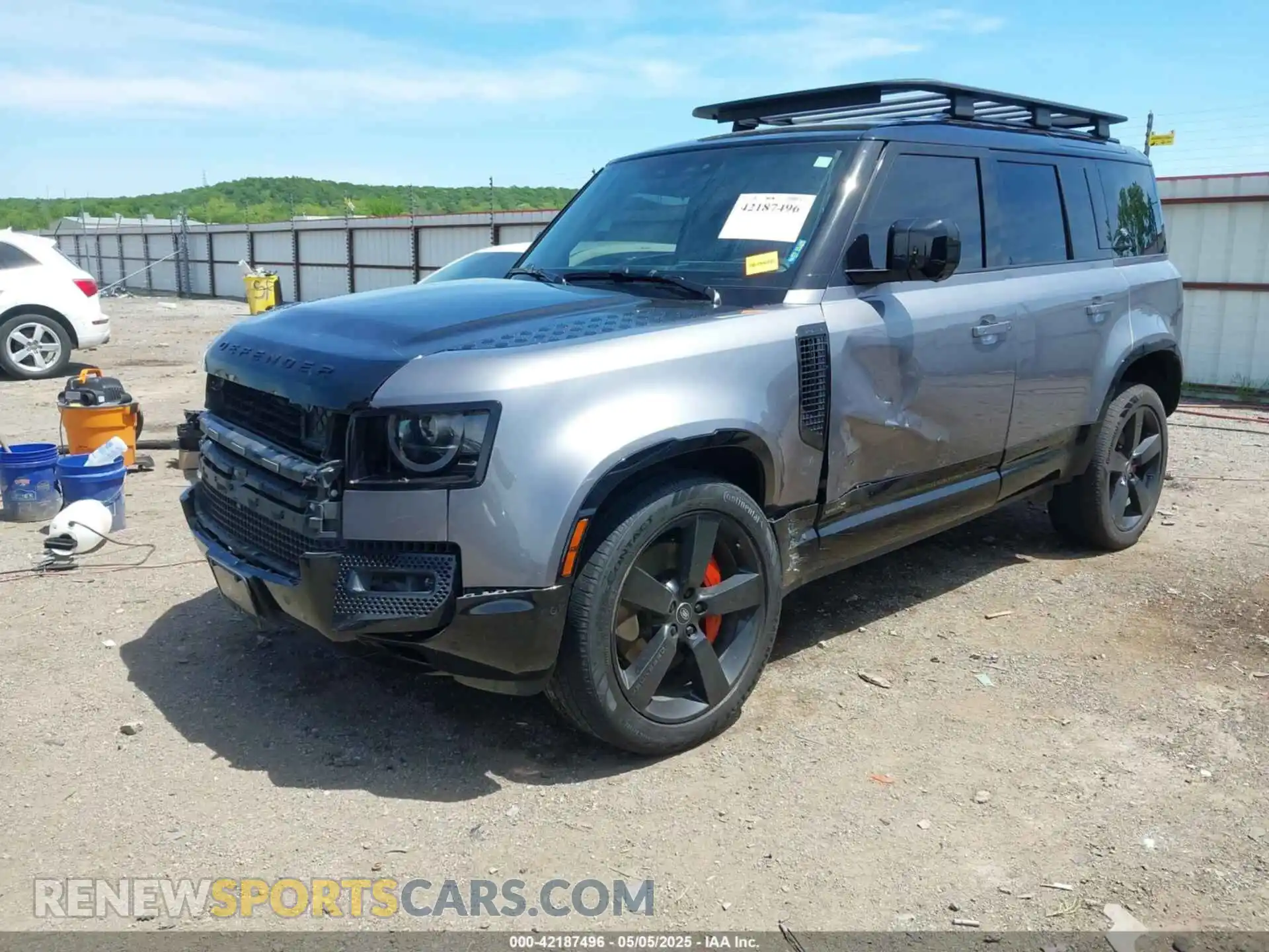 2 Photograph of a damaged car SALEX7EUXP2200655 LAND ROVER DEFENDER 2023