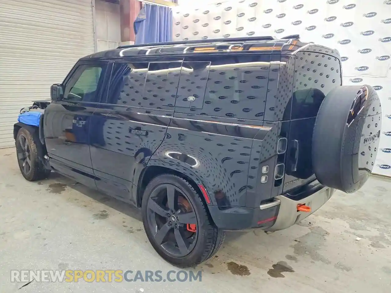 2 Photograph of a damaged car SALEXEEU5P2148064 LAND ROVER DEFENDER 2023