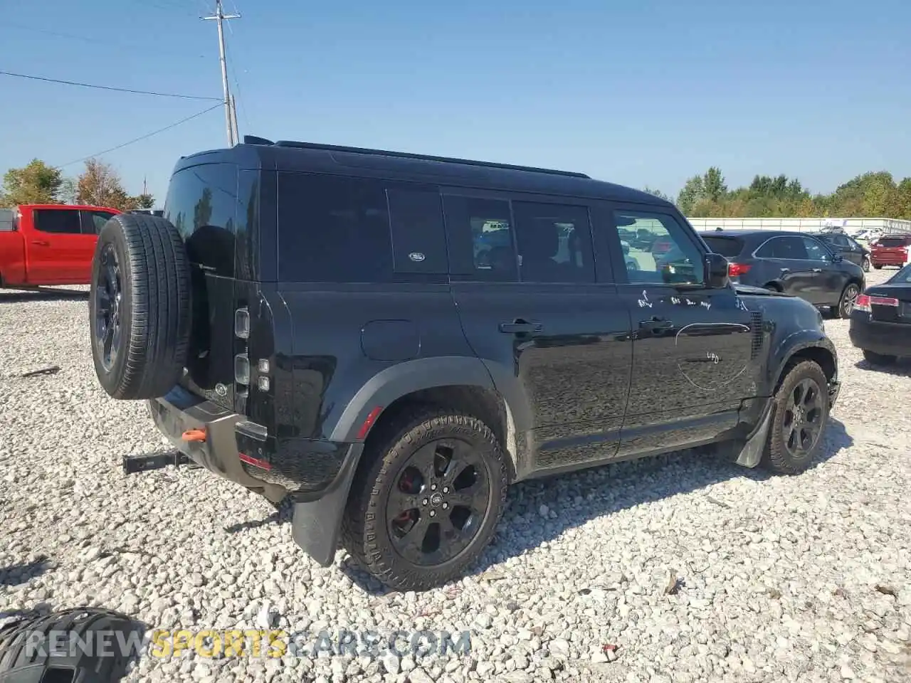 3 Photograph of a damaged car SALEXEEU6P2132195 LAND ROVER DEFENDER 2023