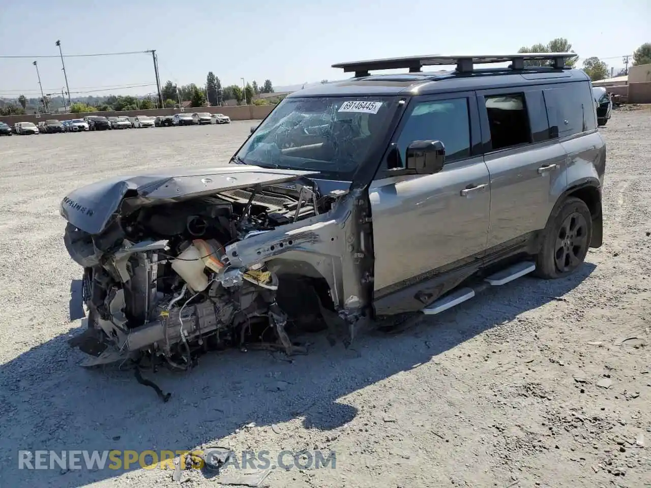 1 Photograph of a damaged car SALE27EU1R2317879 LAND ROVER DEFENDER 2024