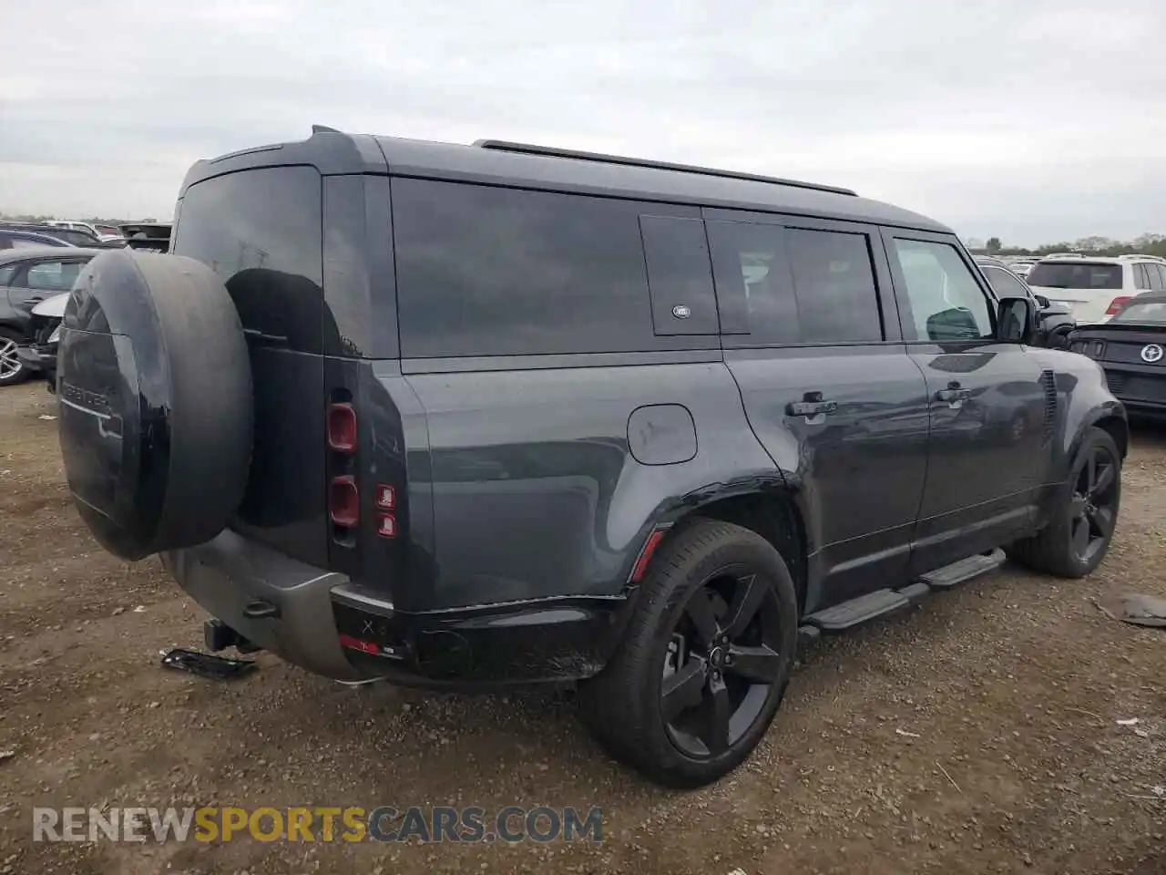 3 fotografías del automóvil dañado SALE2FEU2R2315083 LAND ROVER DEFENDER 2024