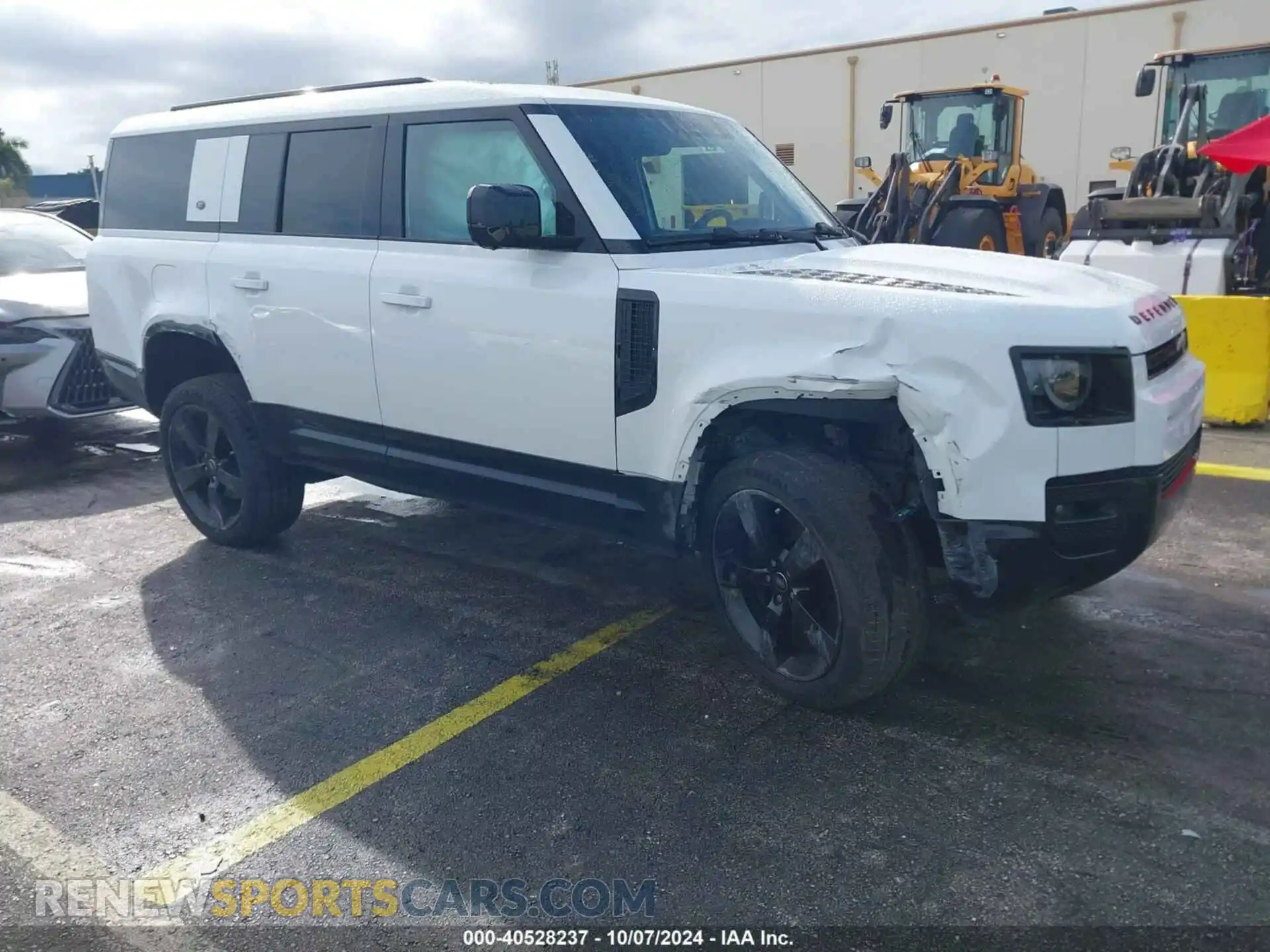 1 Photograph of a damaged car SALE2FEU6R2253672 LAND ROVER DEFENDER 2024