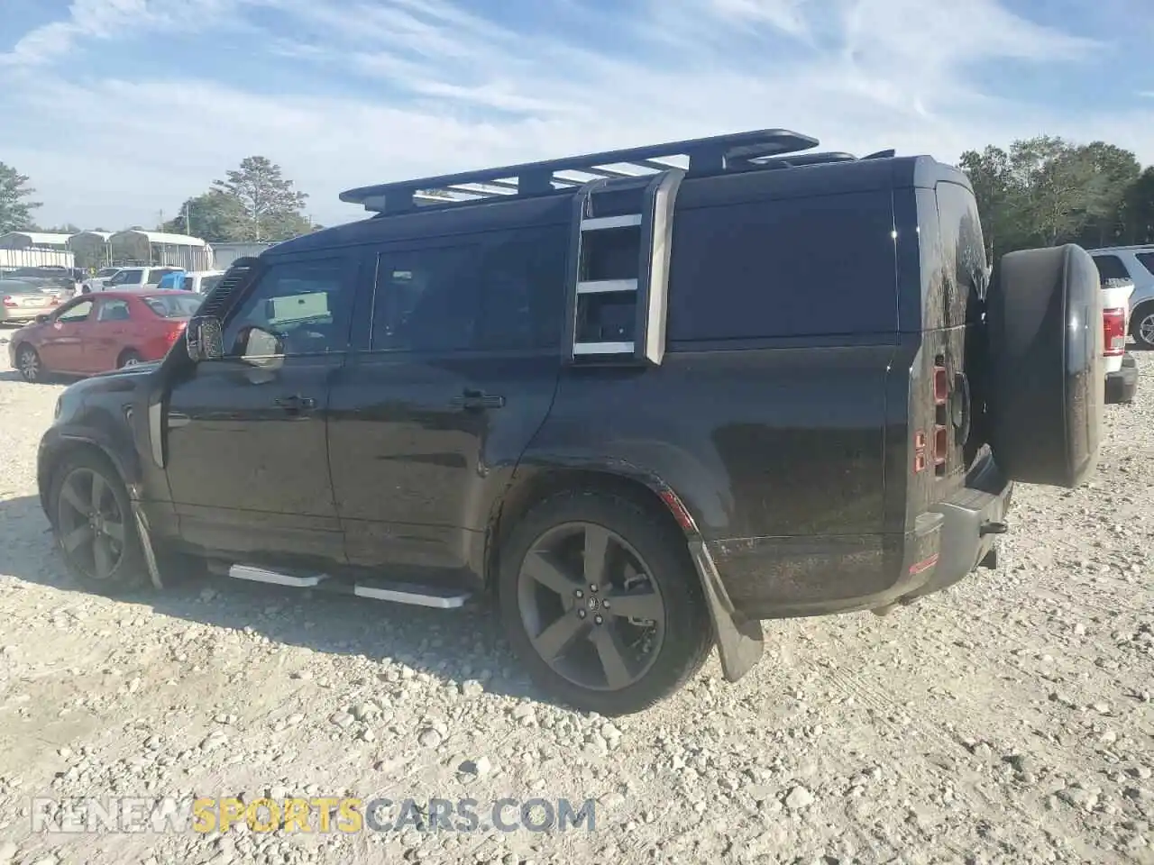 2 Photograph of a damaged car SALEWFEU8R2294020 LAND ROVER DEFENDER 2024