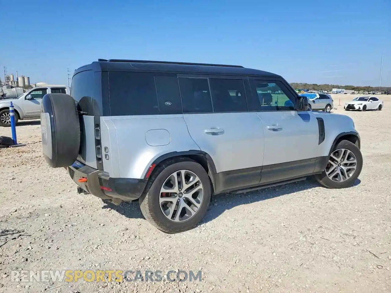3 Photograph of a damaged car SALEX7EU2R2264157 LAND ROVER DEFENDER 2024