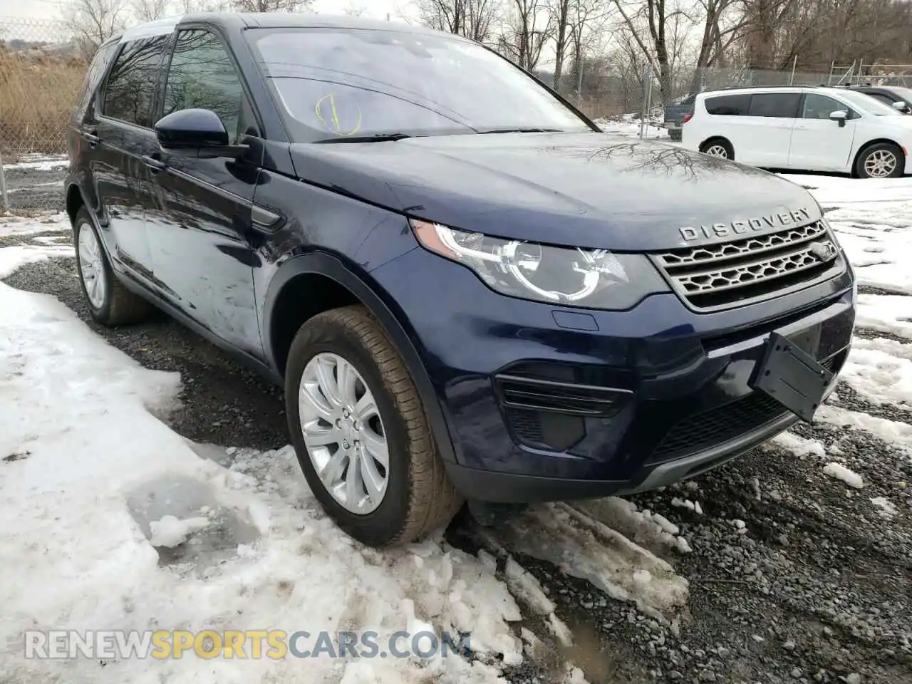 1 Photograph of a damaged car SALCP2FX1KH819220 LAND ROVER DISCOVERY 2019