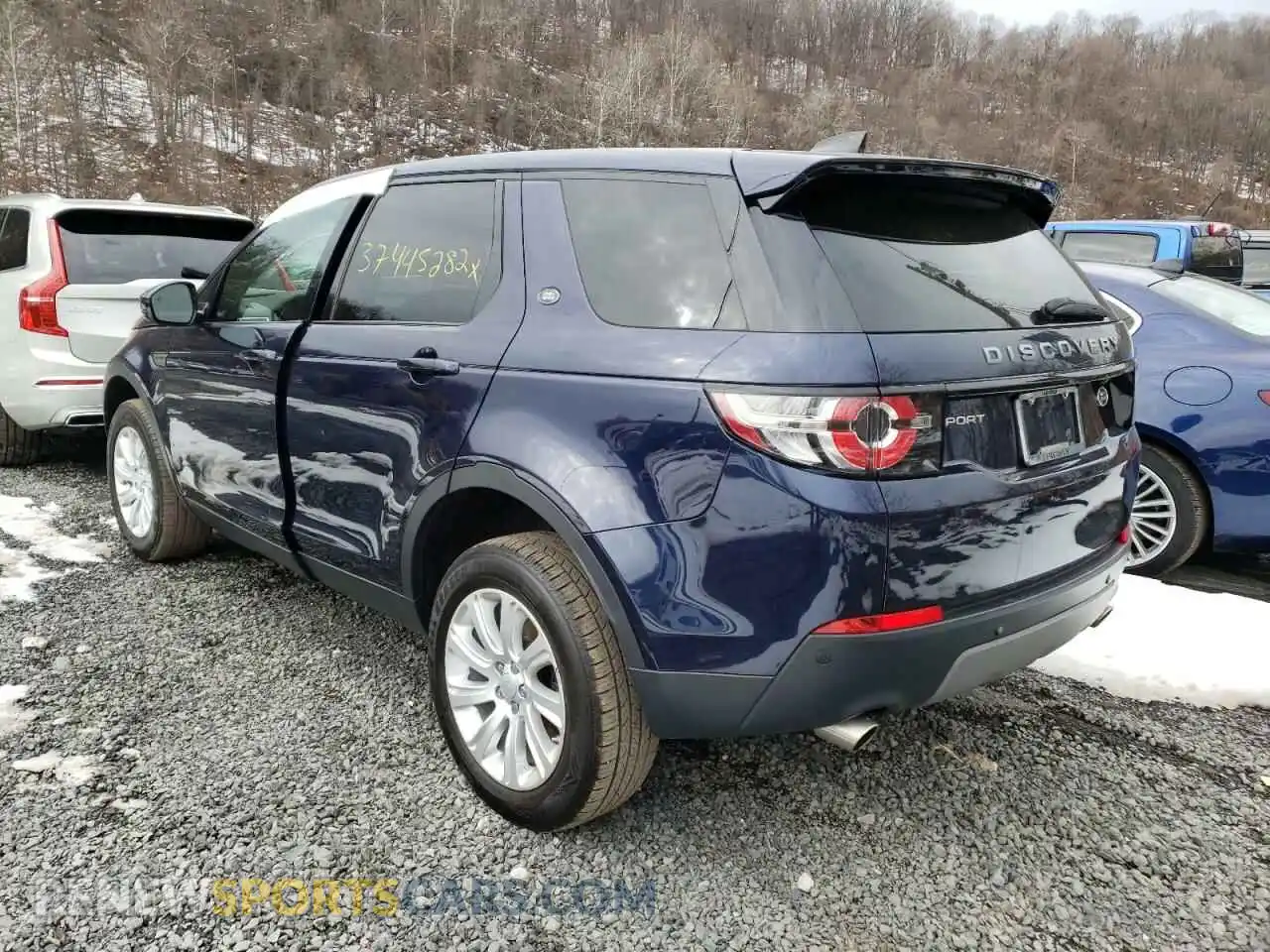 3 Photograph of a damaged car SALCP2FX1KH819220 LAND ROVER DISCOVERY 2019