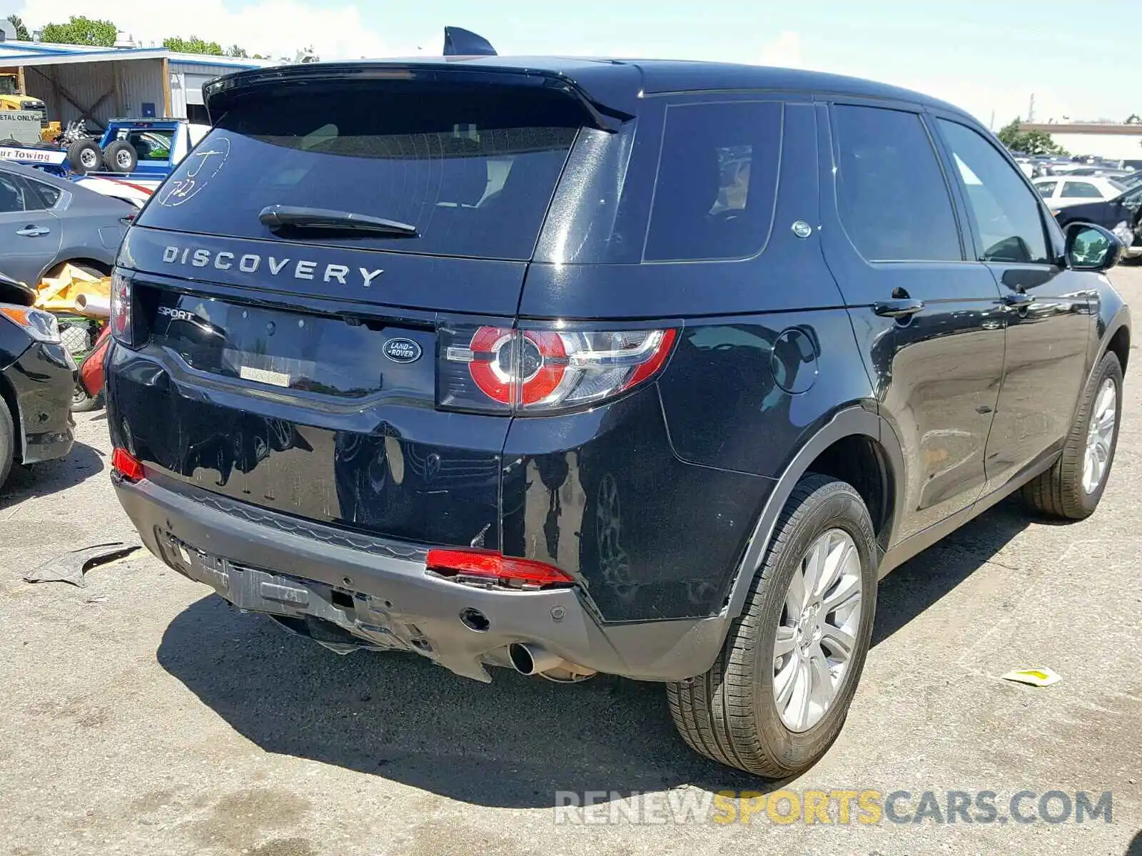 4 Photograph of a damaged car SALCP2FX2KH808260 LAND ROVER DISCOVERY 2019