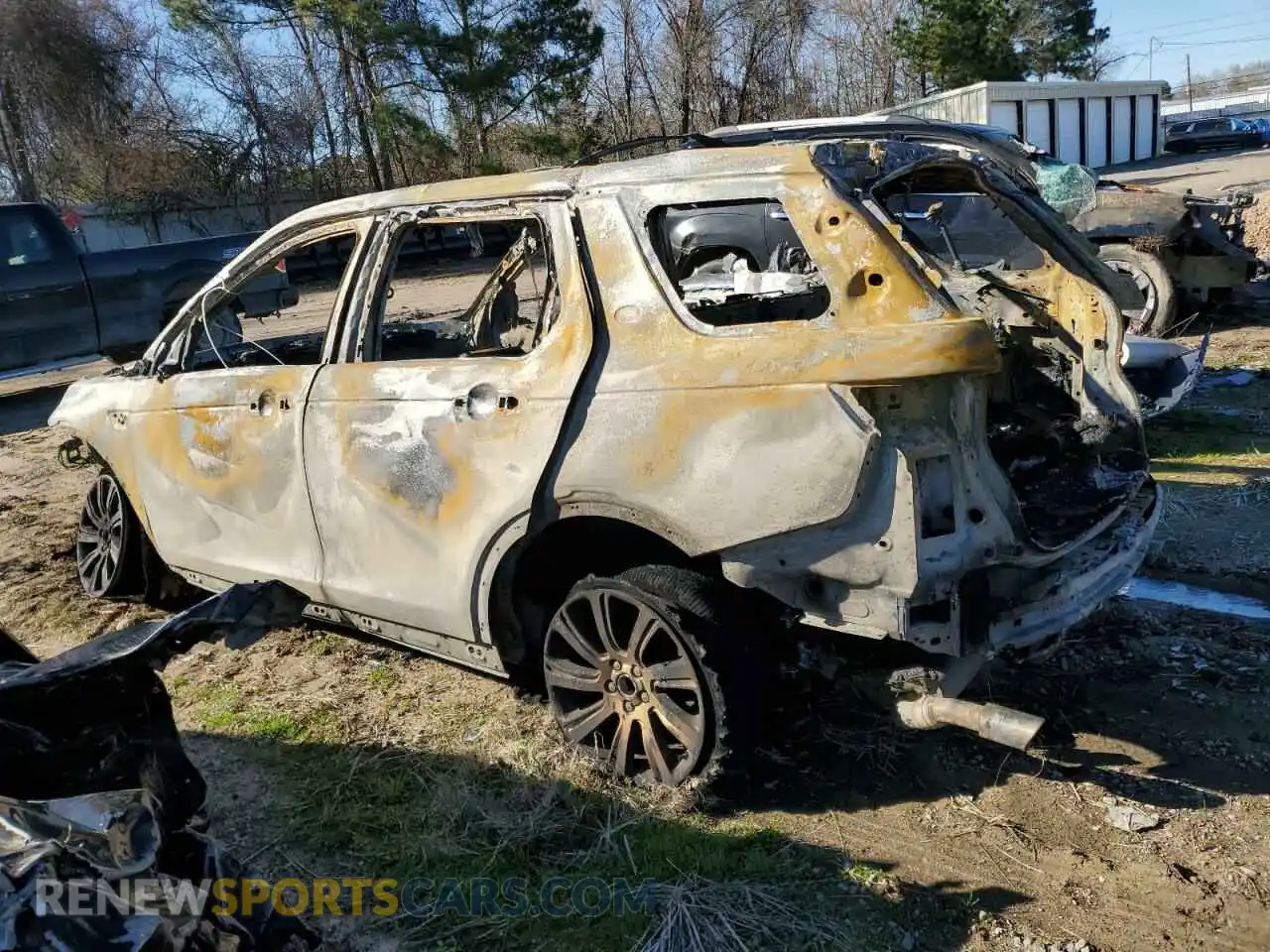 2 Photograph of a damaged car SALCP2FX4KH819471 LAND ROVER DISCOVERY 2019