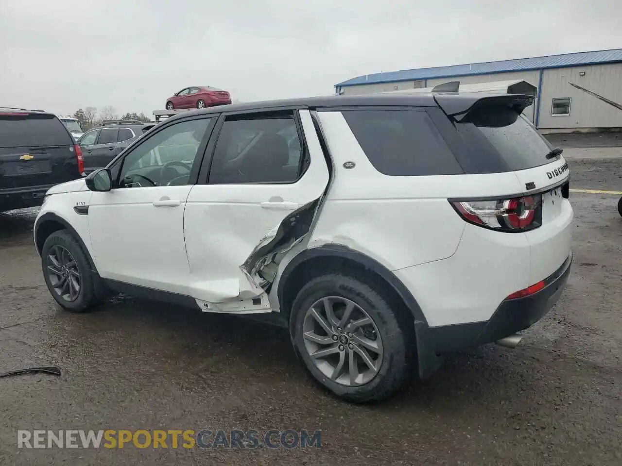 2 Photograph of a damaged car SALCP2FX6KH819424 LAND ROVER DISCOVERY 2019
