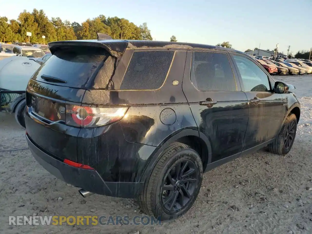 3 Photograph of a damaged car SALCP2FXXKH792745 LAND ROVER DISCOVERY 2019