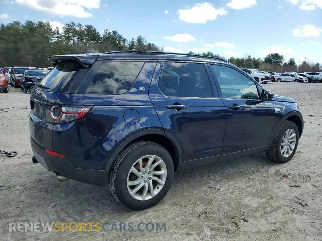 3 Photograph of a damaged car SALCR2FX0KH803732 LAND ROVER DISCOVERY 2019