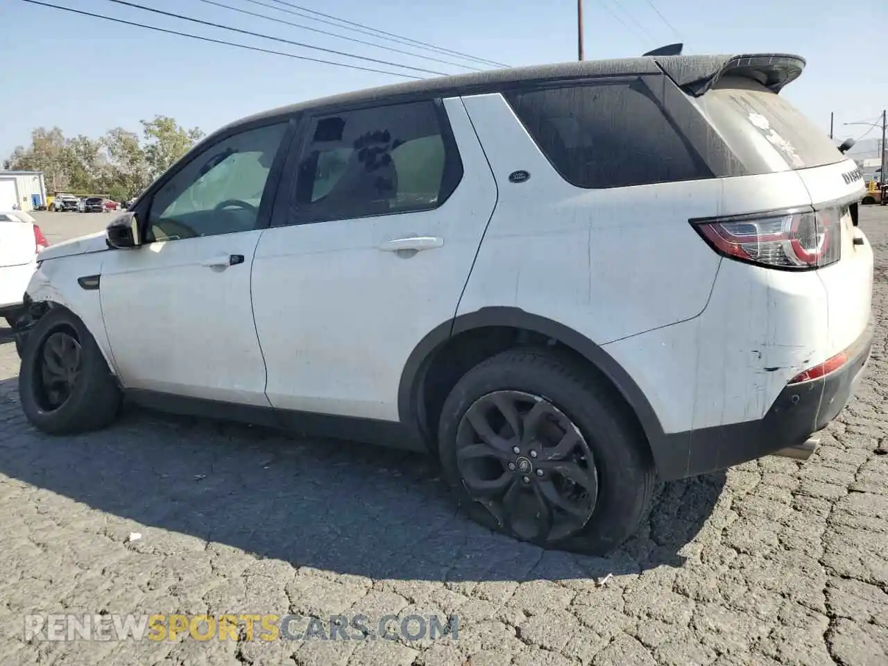 2 Photograph of a damaged car SALCR2FX1KH781644 LAND ROVER DISCOVERY 2019