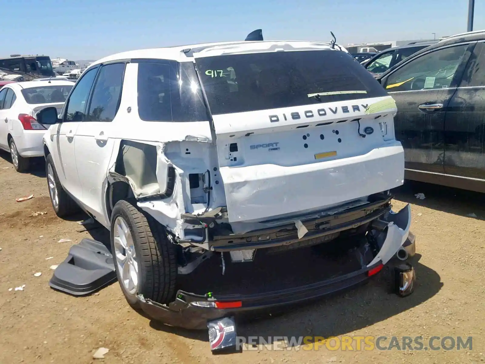 3 Photograph of a damaged car SALCR2FX4KH783632 LAND ROVER DISCOVERY 2019
