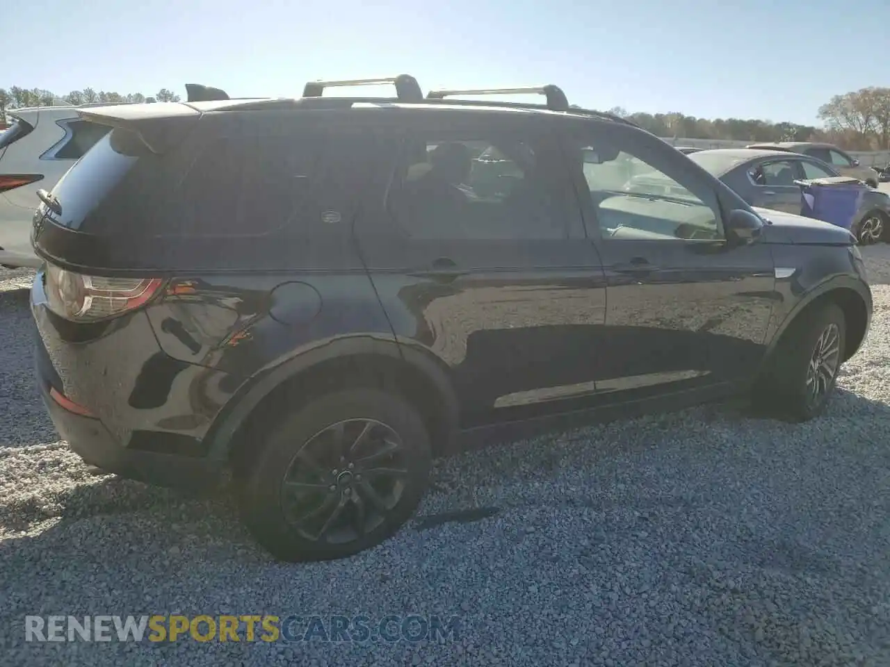 3 Photograph of a damaged car SALCR2FX4KH792153 LAND ROVER DISCOVERY 2019
