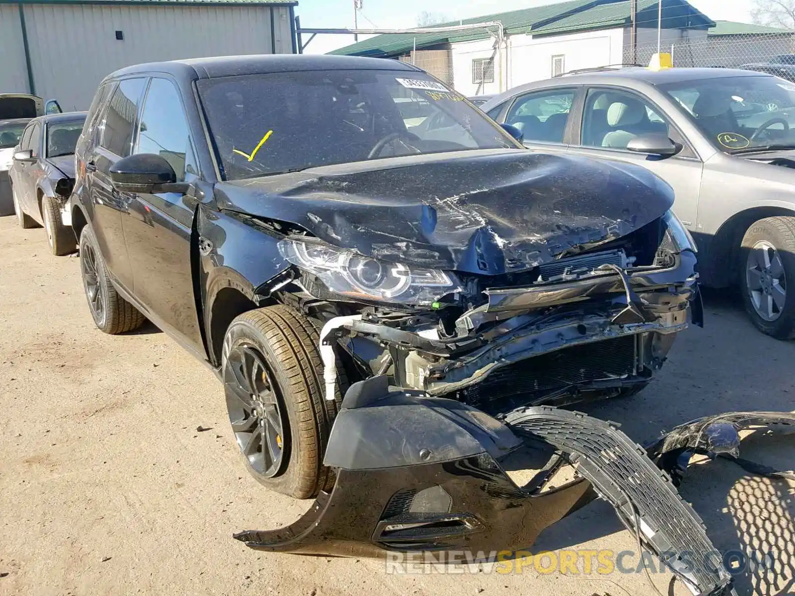 1 Photograph of a damaged car SALCR2FX7KH807762 LAND ROVER DISCOVERY 2019