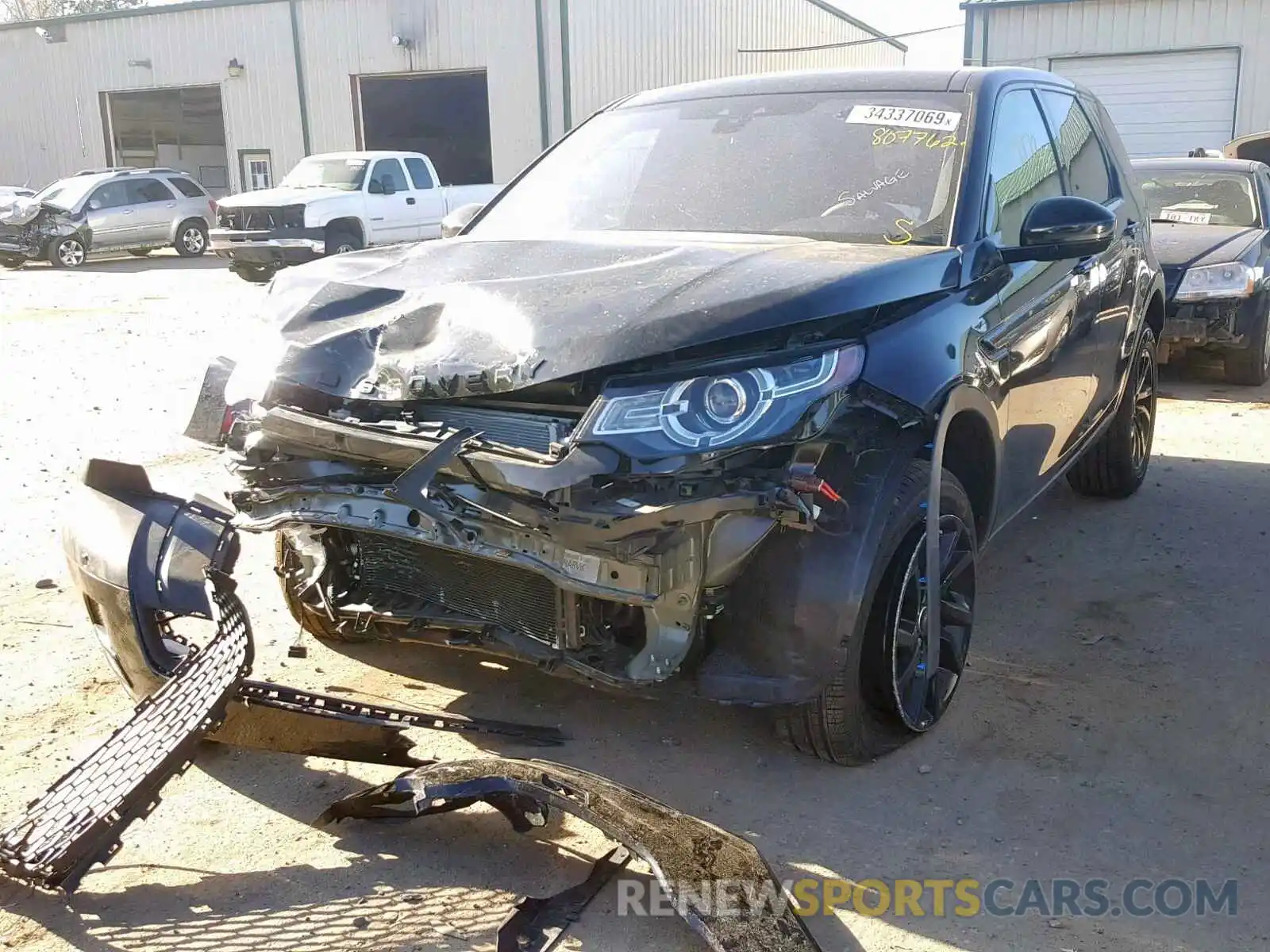 2 Photograph of a damaged car SALCR2FX7KH807762 LAND ROVER DISCOVERY 2019