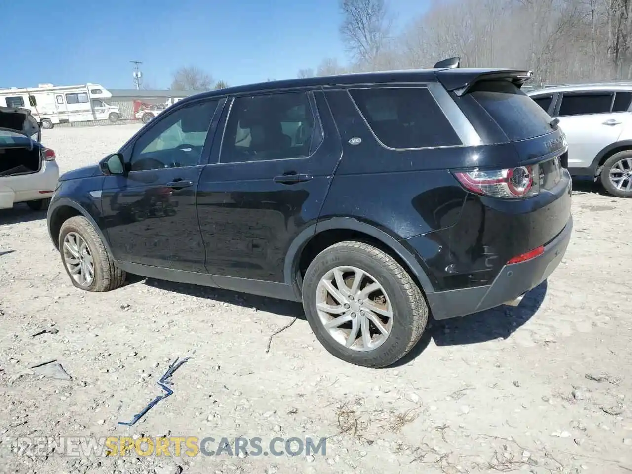 2 Photograph of a damaged car SALCR2FX9KH788888 LAND ROVER DISCOVERY 2019