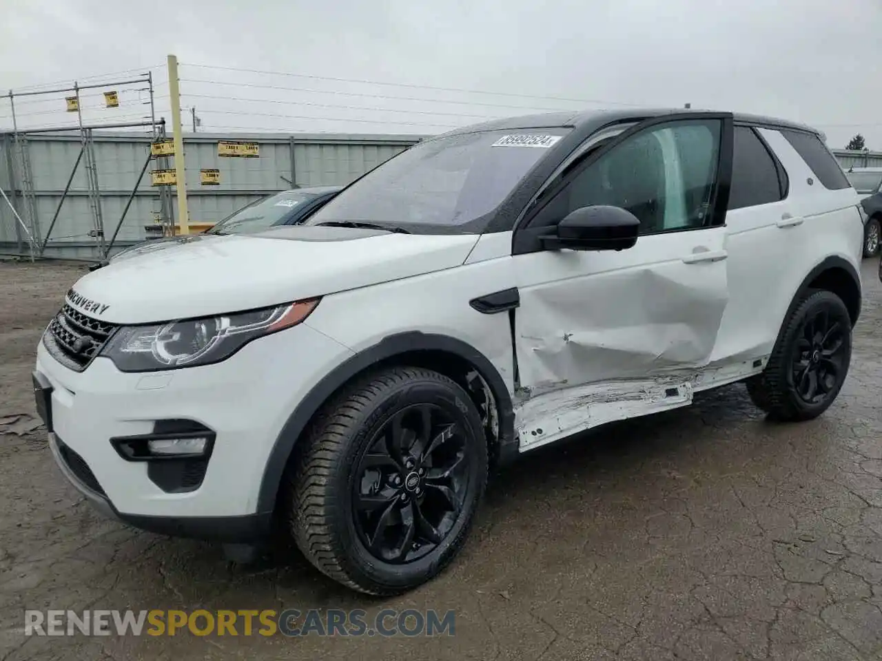 1 Photograph of a damaged car SALCT2FX5KH803386 LAND ROVER DISCOVERY 2019