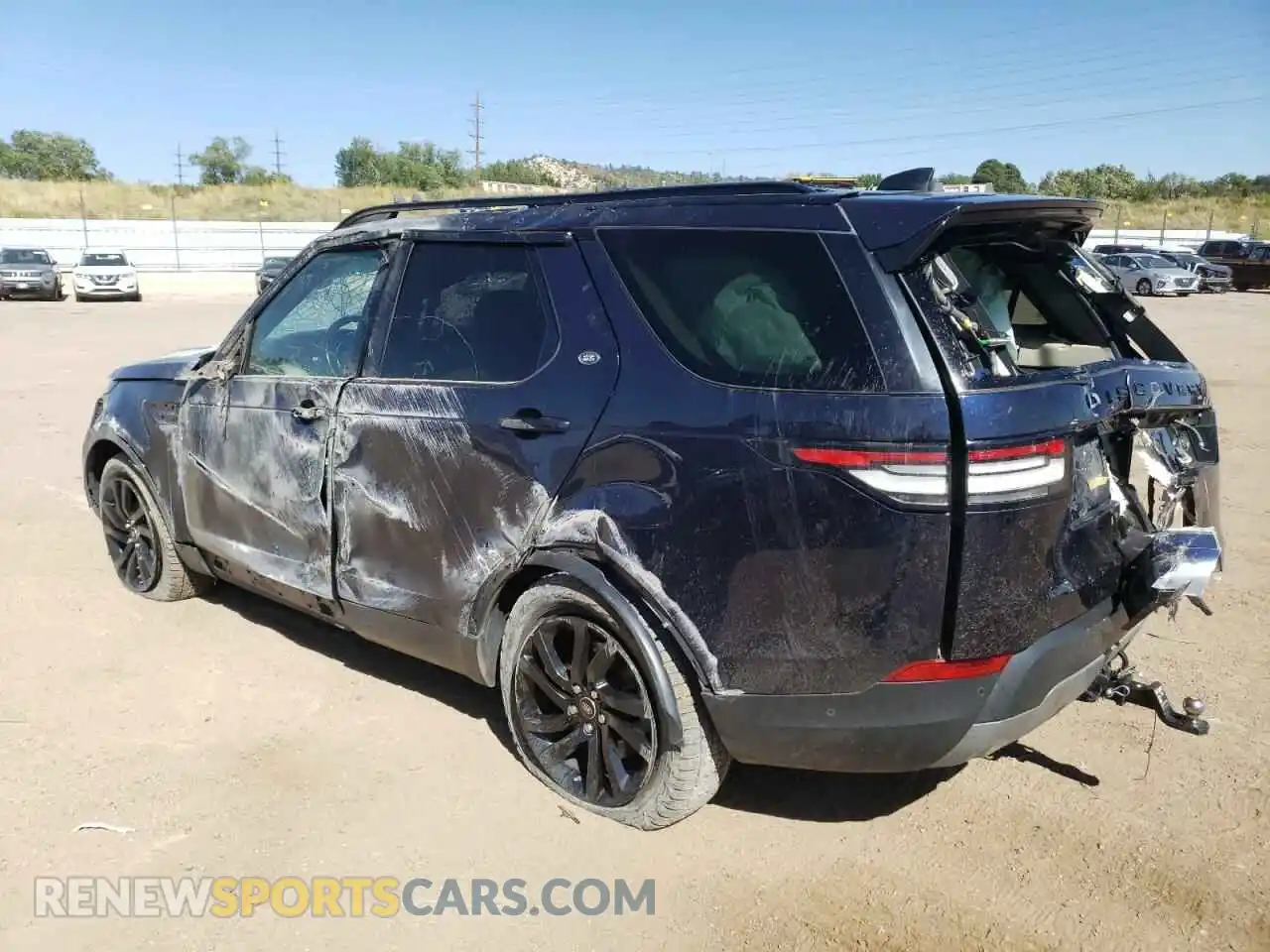 2 fotografías del automóvil dañado SALRG2RV1K2401649 LAND ROVER DISCOVERY 2019