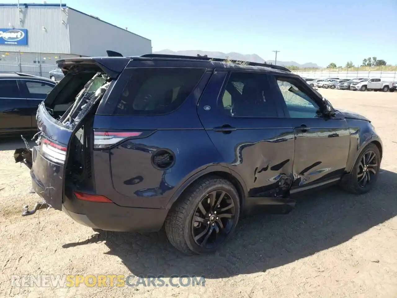 3 fotografías del automóvil dañado SALRG2RV1K2401649 LAND ROVER DISCOVERY 2019