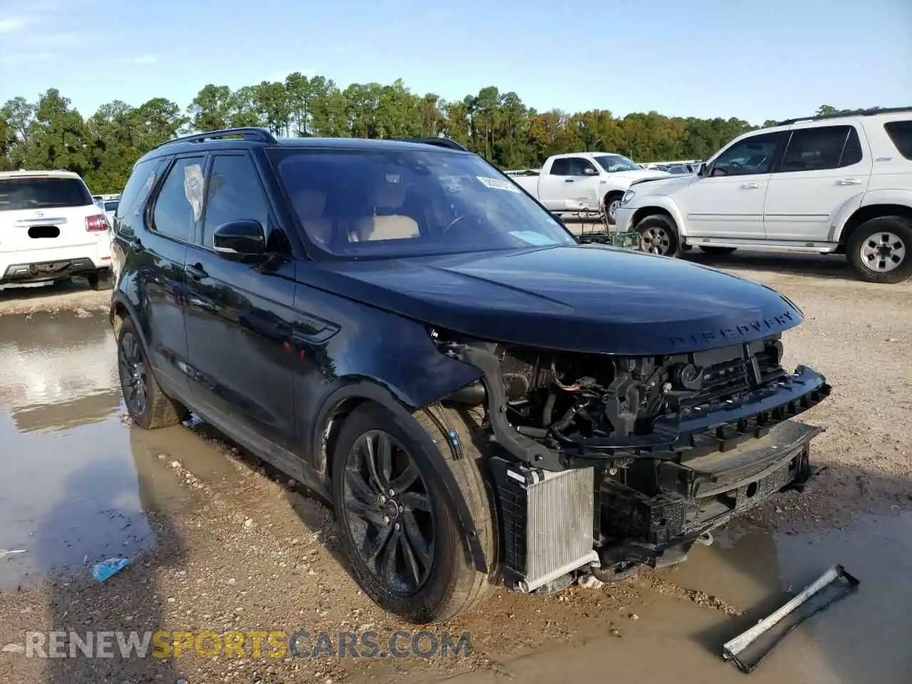 1 Photograph of a damaged car SALRG2RV2K2413468 LAND ROVER DISCOVERY 2019