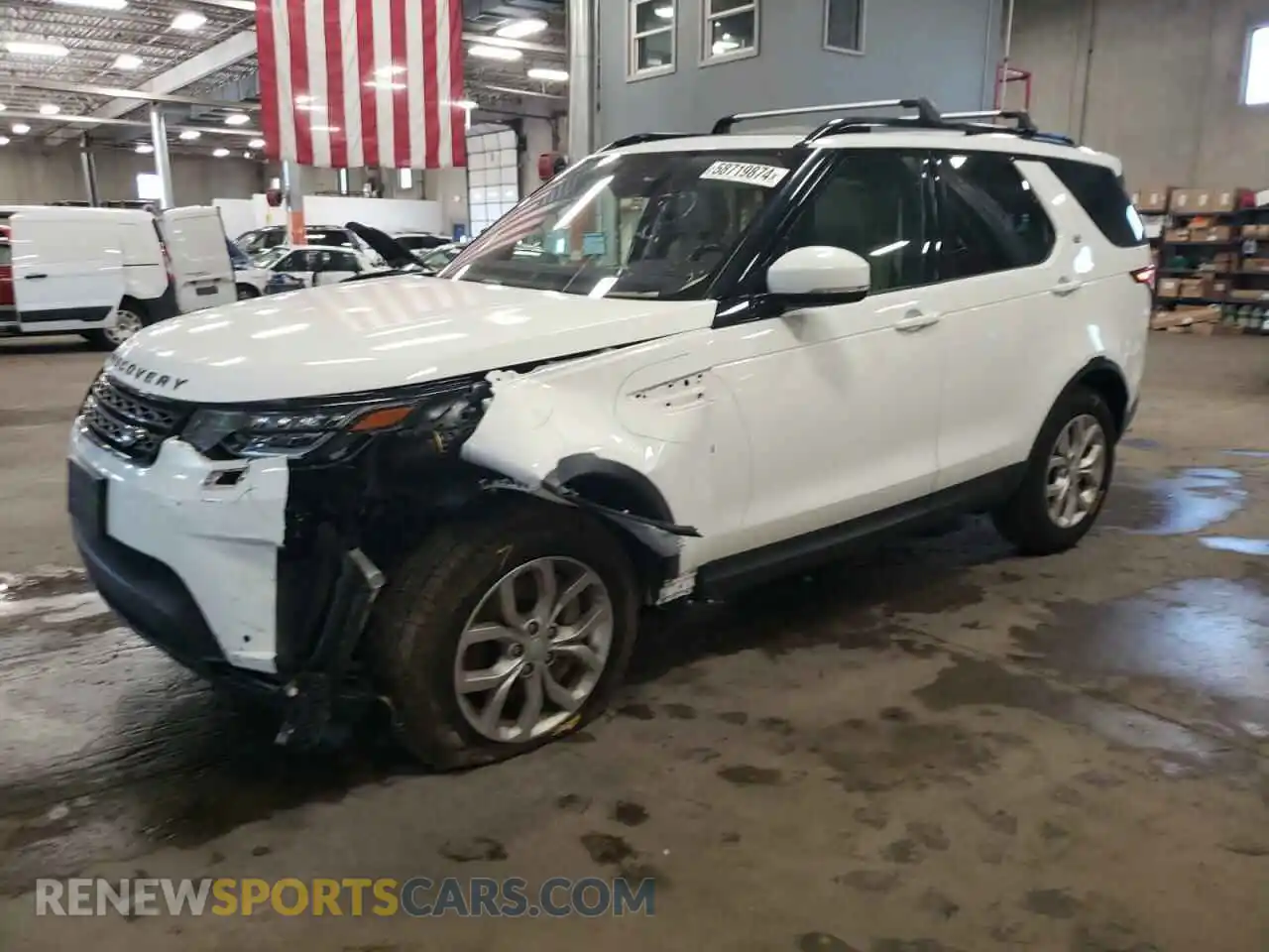 1 Фотография поврежденного автомобиля SALRG2RV4KA094368 LAND ROVER DISCOVERY 2019