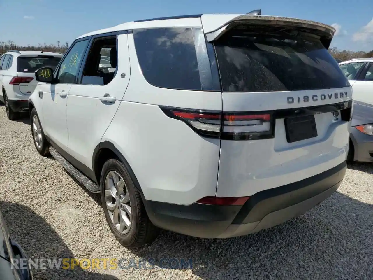 3 Photograph of a damaged car SALRG2RV7K2400618 LAND ROVER DISCOVERY 2019