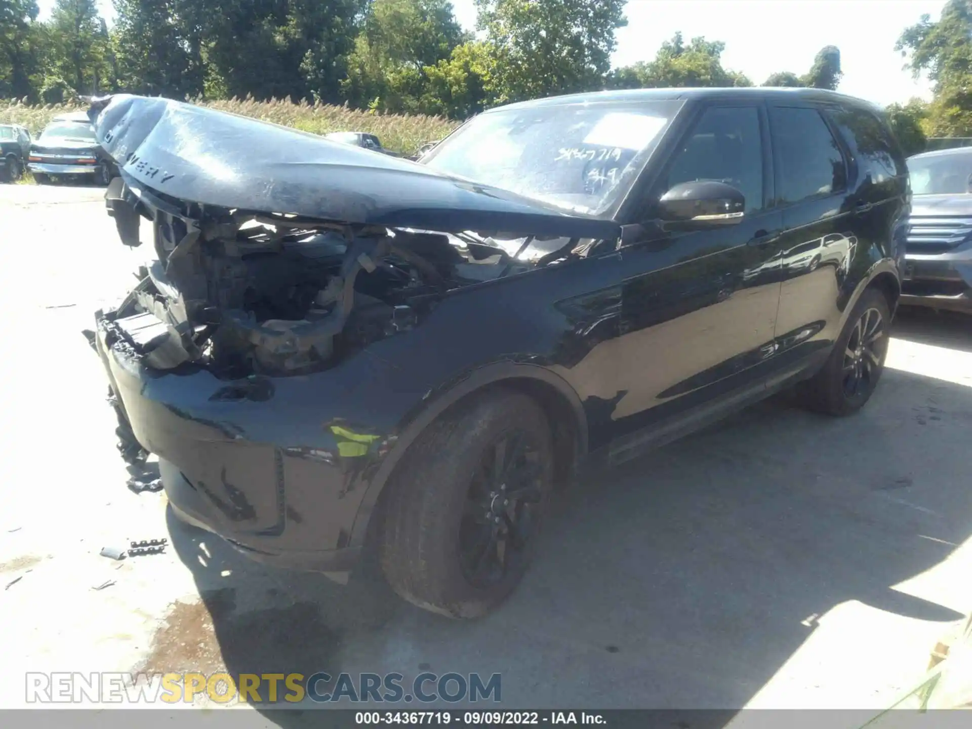 2 Photograph of a damaged car SALRG2RV7KA094574 LAND ROVER DISCOVERY 2019