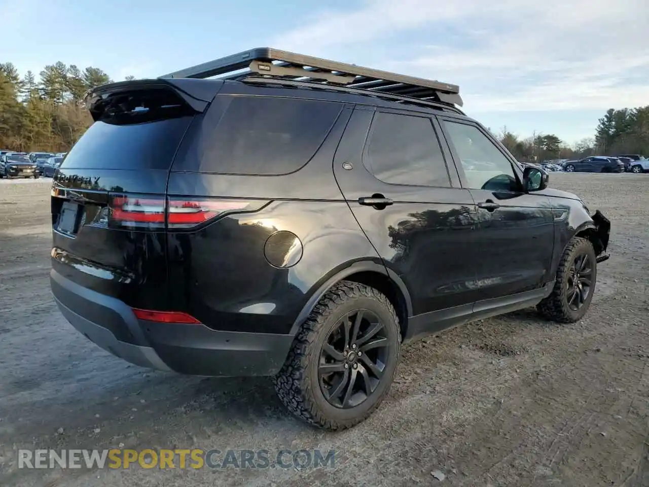 3 Photograph of a damaged car SALRR2RVXKA086687 LAND ROVER DISCOVERY 2019