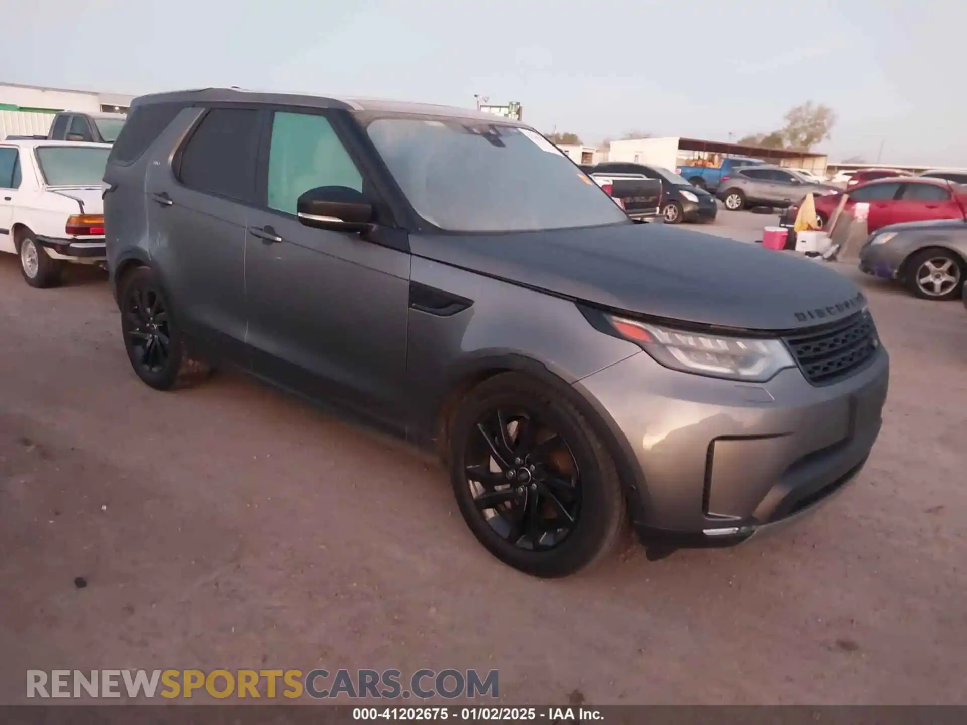 1 Photograph of a damaged car SALRT2RV2K2407830 LAND ROVER DISCOVERY 2019