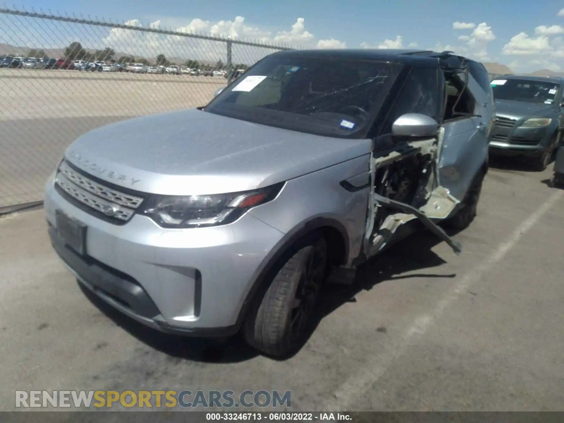 2 Photograph of a damaged car SALRT2RV2KA081176 LAND ROVER DISCOVERY 2019