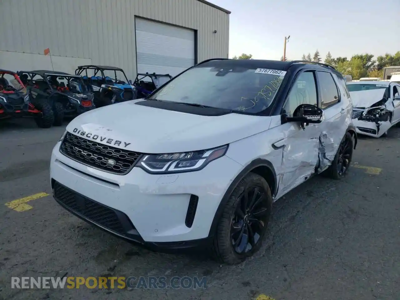2 Photograph of a damaged car SALCJ2FX2LH866341 LAND ROVER DISCOVERY 2020