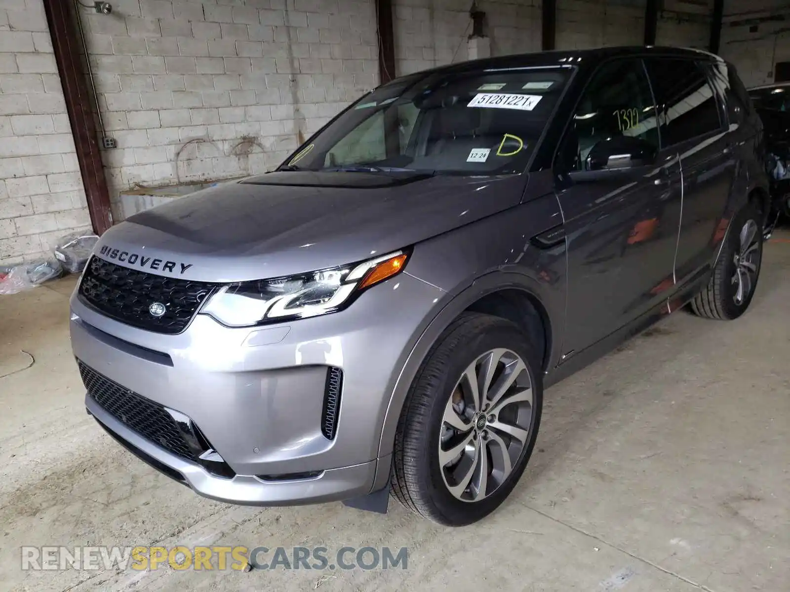 2 fotografías del automóvil dañado SALCL2FX0LH848284 LAND ROVER DISCOVERY 2020