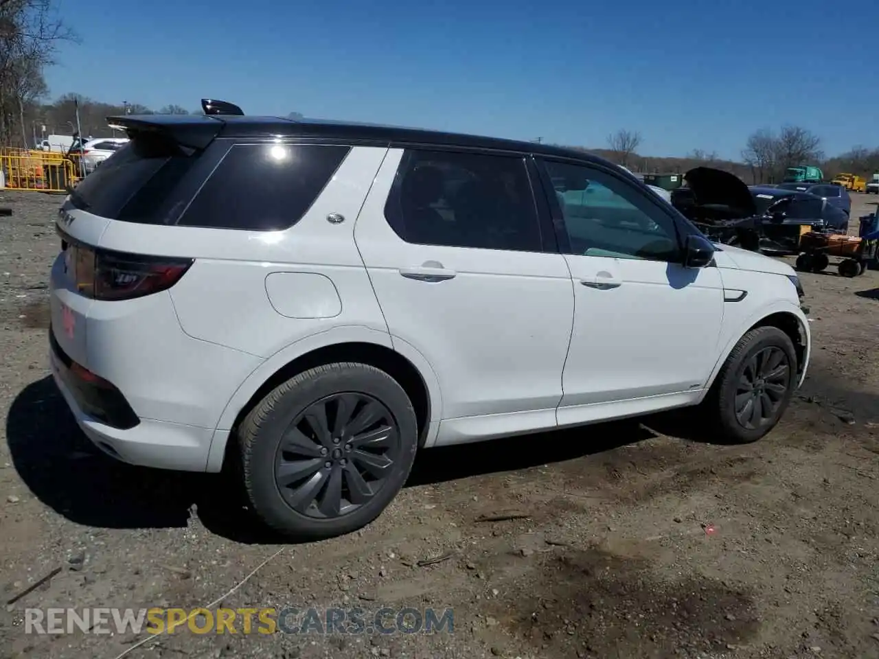 3 Photograph of a damaged car SALCL2FX3LH841085 LAND ROVER DISCOVERY 2020