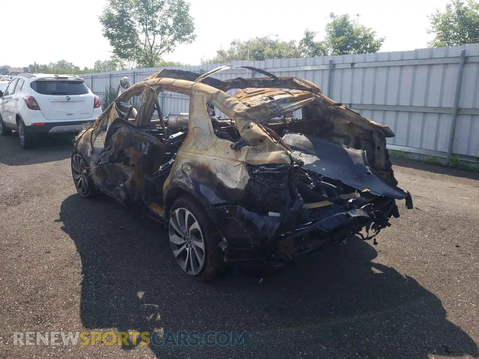 3 Photograph of a damaged car SALCL2FX6LH879894 LAND ROVER DISCOVERY 2020