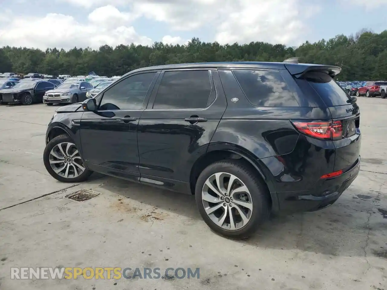 2 Photograph of a damaged car SALCL2FX6LH880639 LAND ROVER DISCOVERY 2020