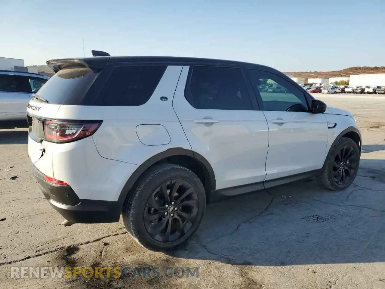 3 Photograph of a damaged car SALCP2FX1LH853417 LAND ROVER DISCOVERY 2020