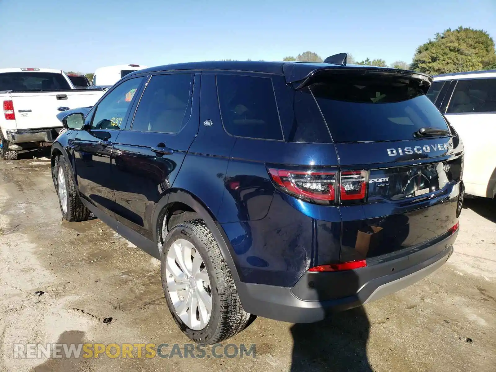 3 Photograph of a damaged car SALCP2FX4LH848471 LAND ROVER DISCOVERY 2020