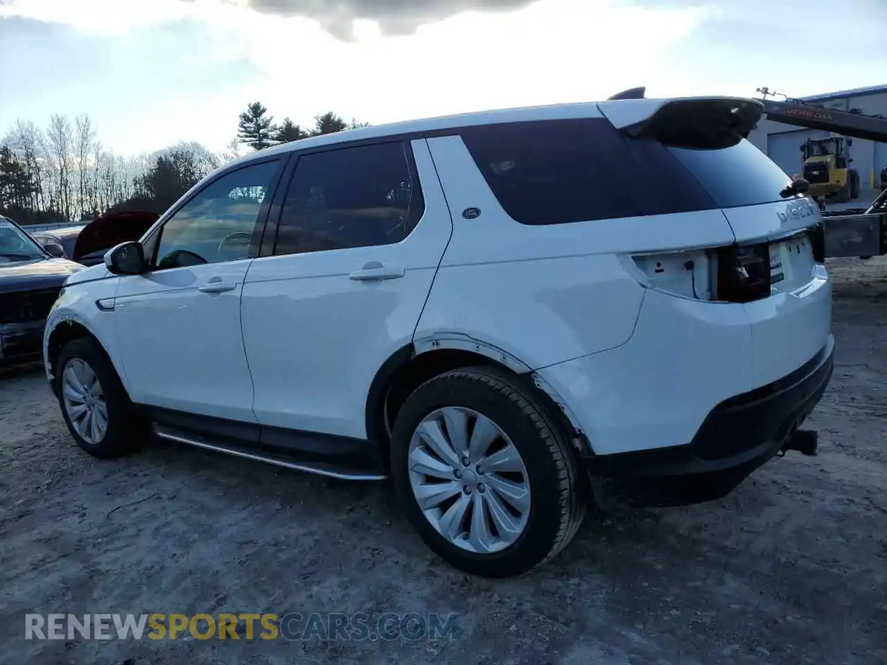 2 Photograph of a damaged car SALCP2FX6LH864431 LAND ROVER DISCOVERY 2020