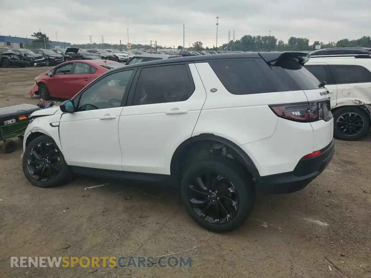 2 Photograph of a damaged car SALCP2FXXLH860768 LAND ROVER DISCOVERY 2020
