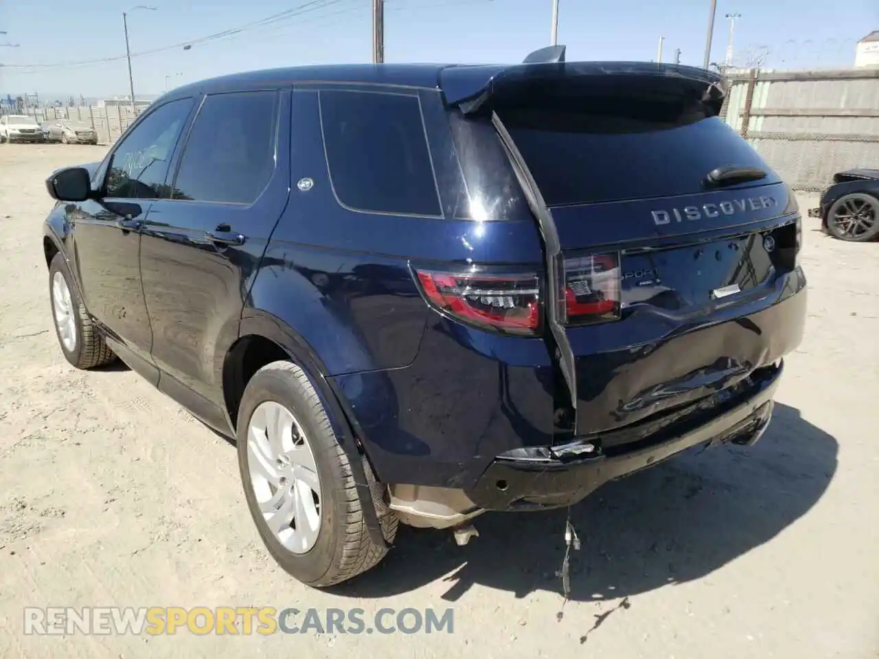 3 fotografías del automóvil dañado SALCT2FX0LH844378 LAND ROVER DISCOVERY 2020