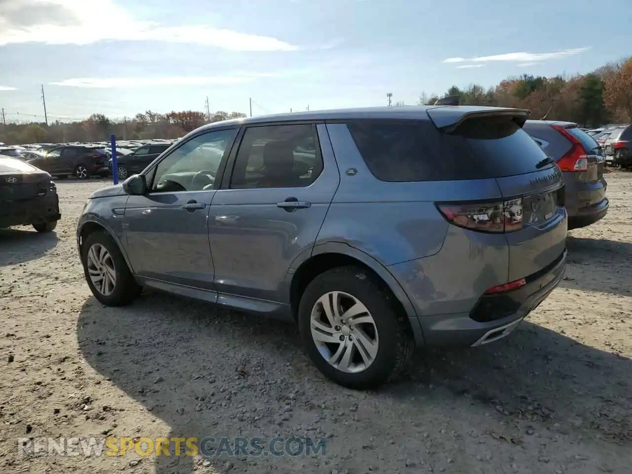2 Photograph of a damaged car SALCT2FX7LH839825 LAND ROVER DISCOVERY 2020