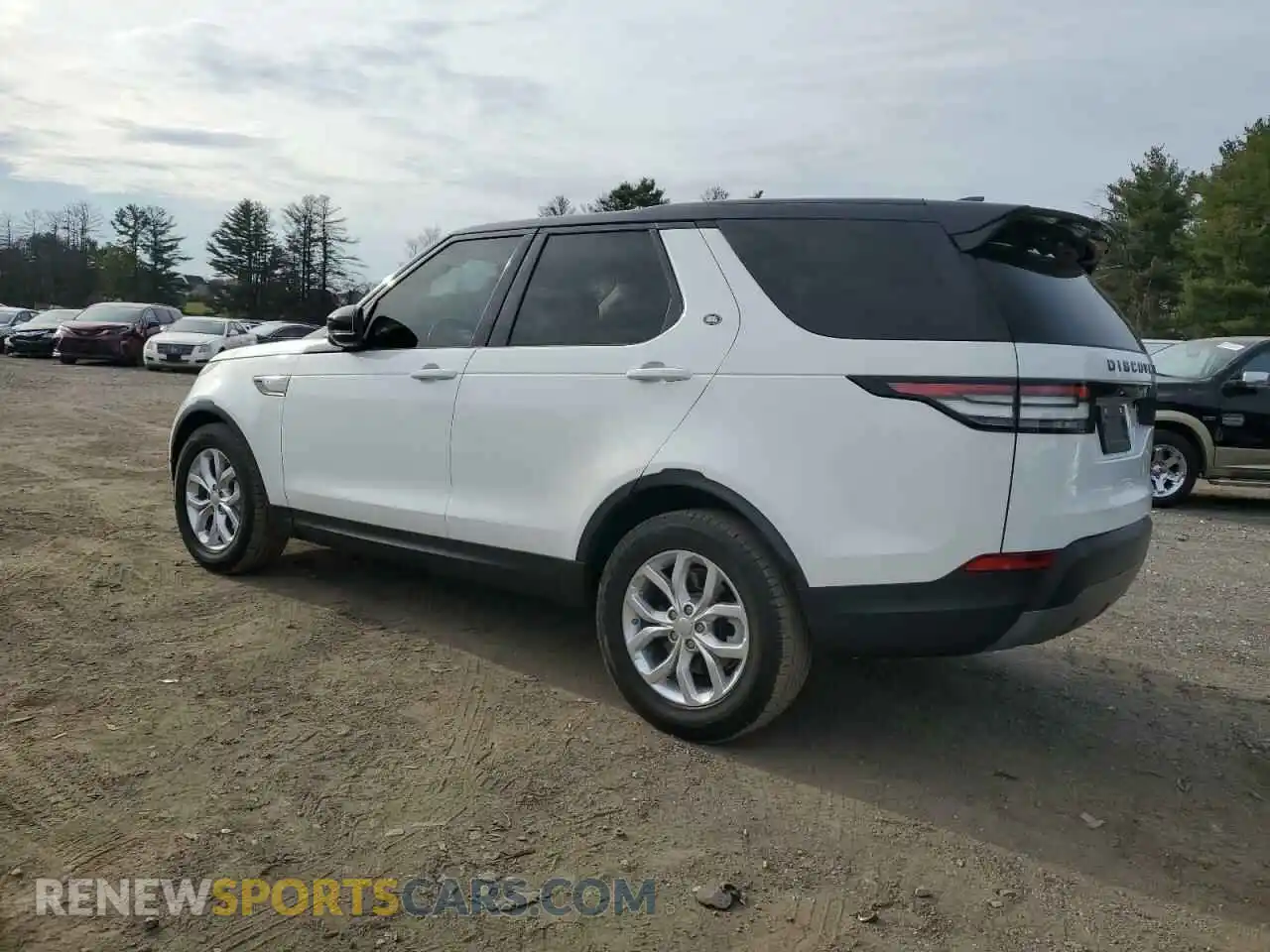 2 Photograph of a damaged car SALRG2RV0L2426088 LAND ROVER DISCOVERY 2020