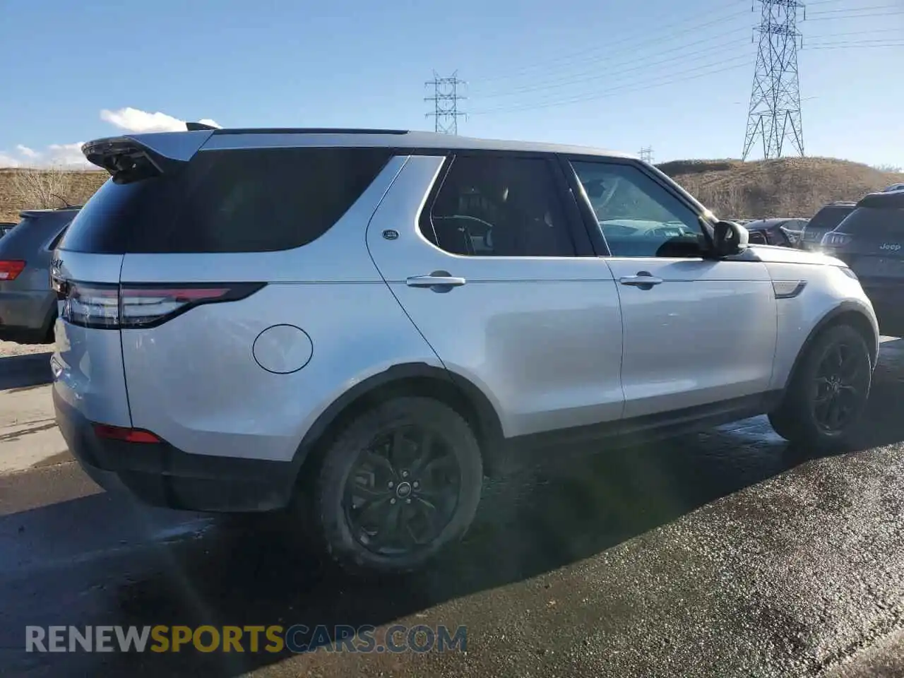 3 Photograph of a damaged car SALRG2RV1L2426696 LAND ROVER DISCOVERY 2020