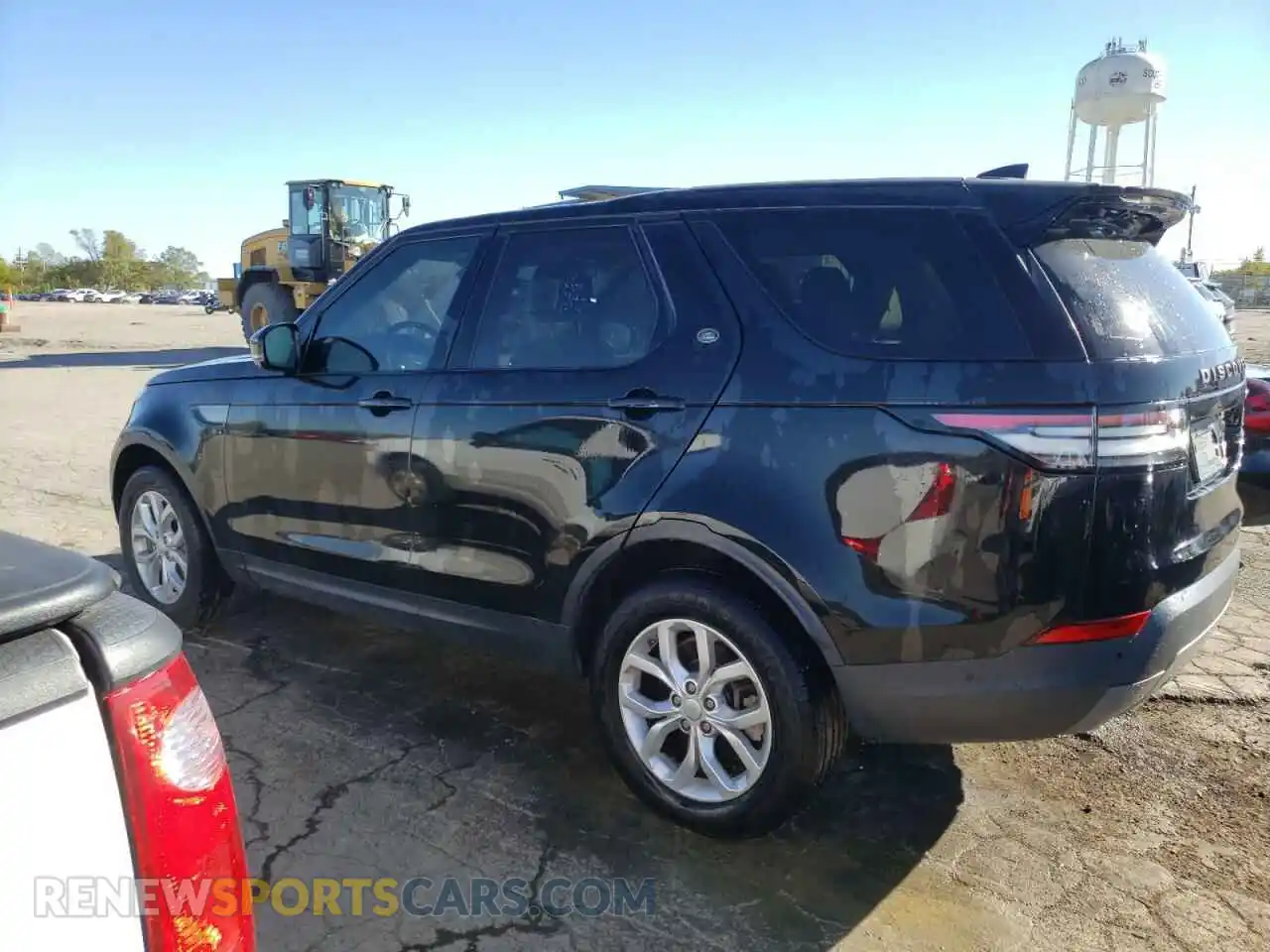 2 Photograph of a damaged car SALRG2RV2L2421958 LAND ROVER DISCOVERY 2020